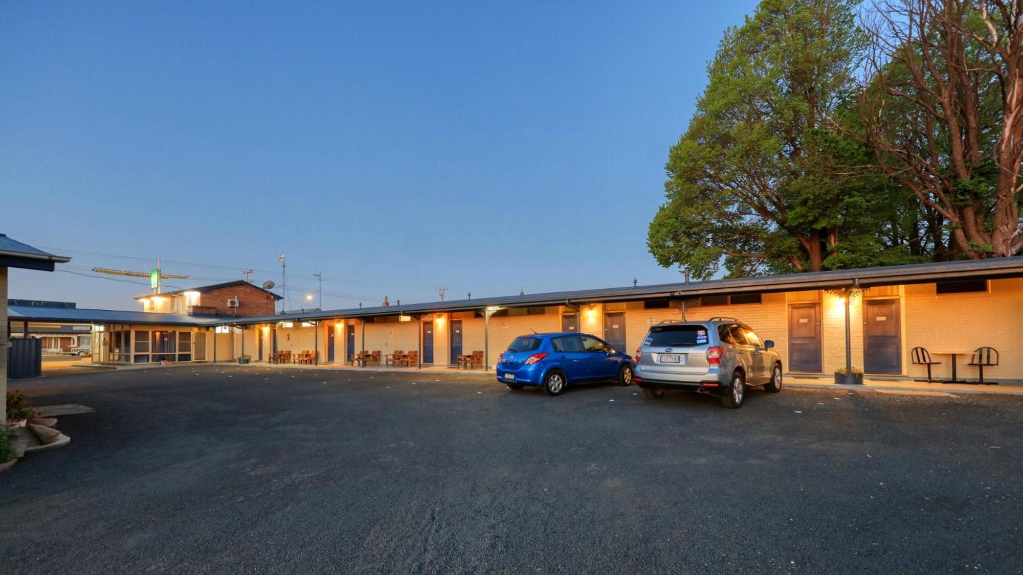Cbd Gi Motel Glen Innes Exterior foto